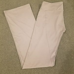 light gray Roxy yoga pants
